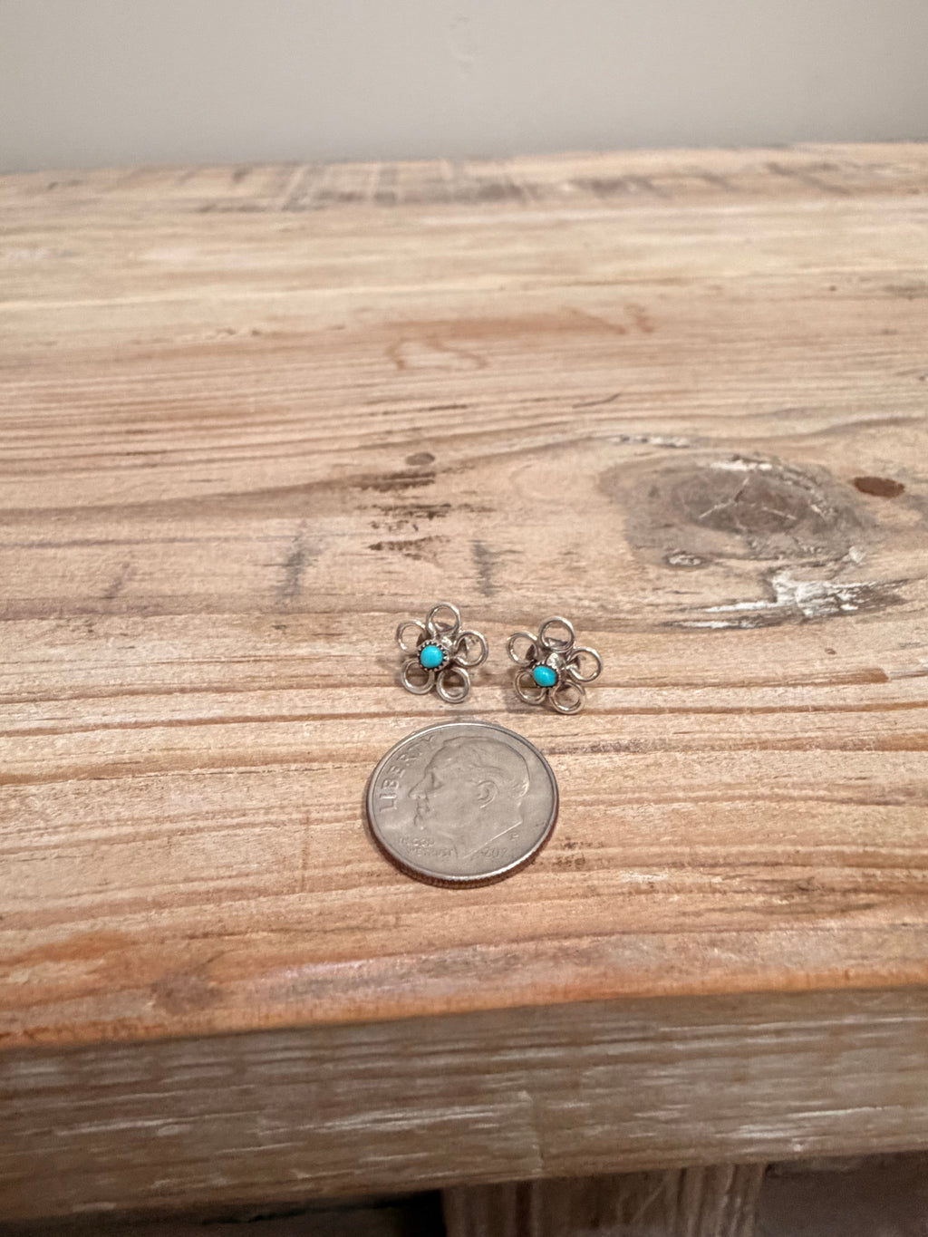 Native Handmade Petite Flower Kingman Turquoise Earrings