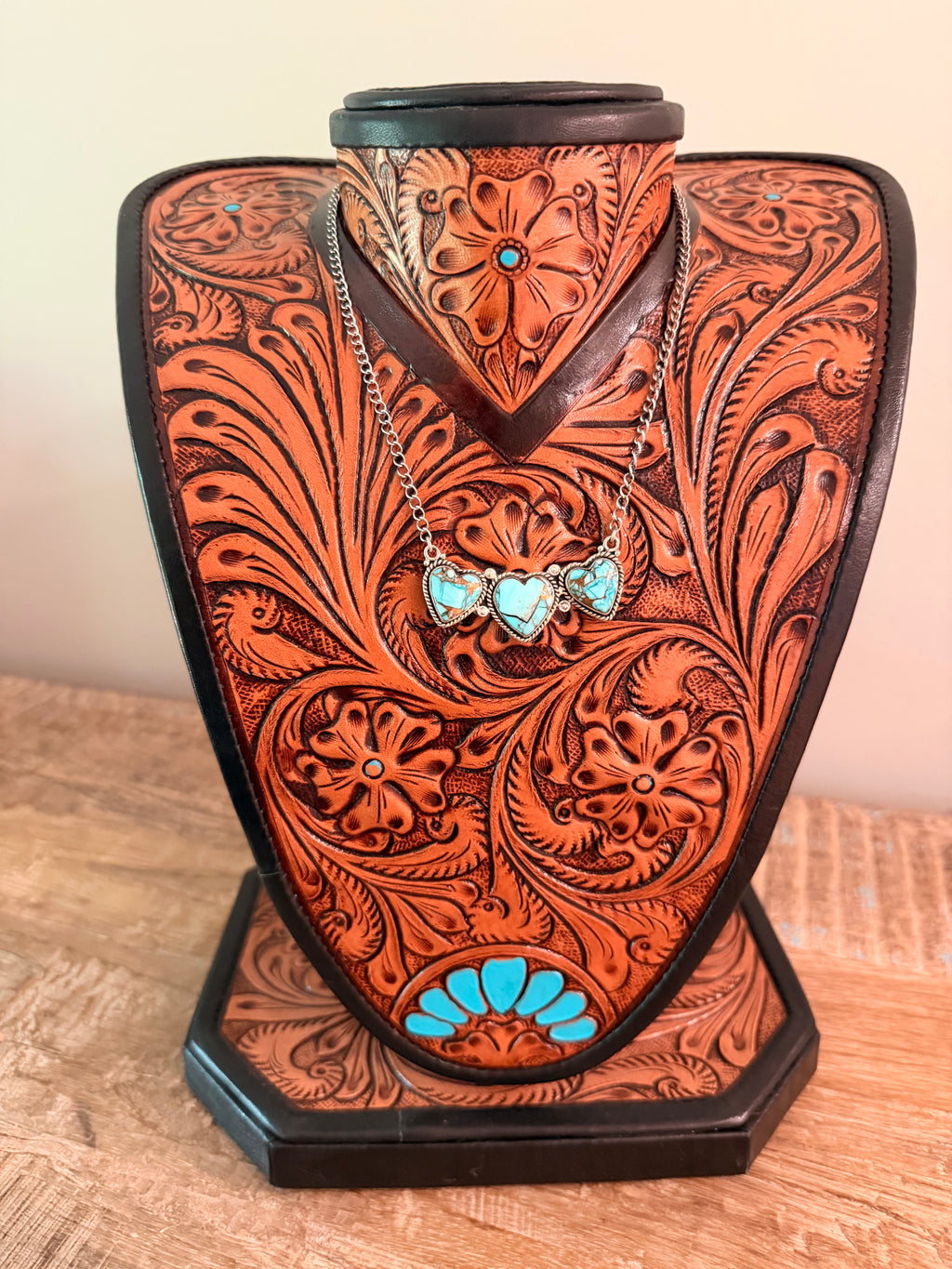 Mint Dahlia Turquoise Heart Necklace
