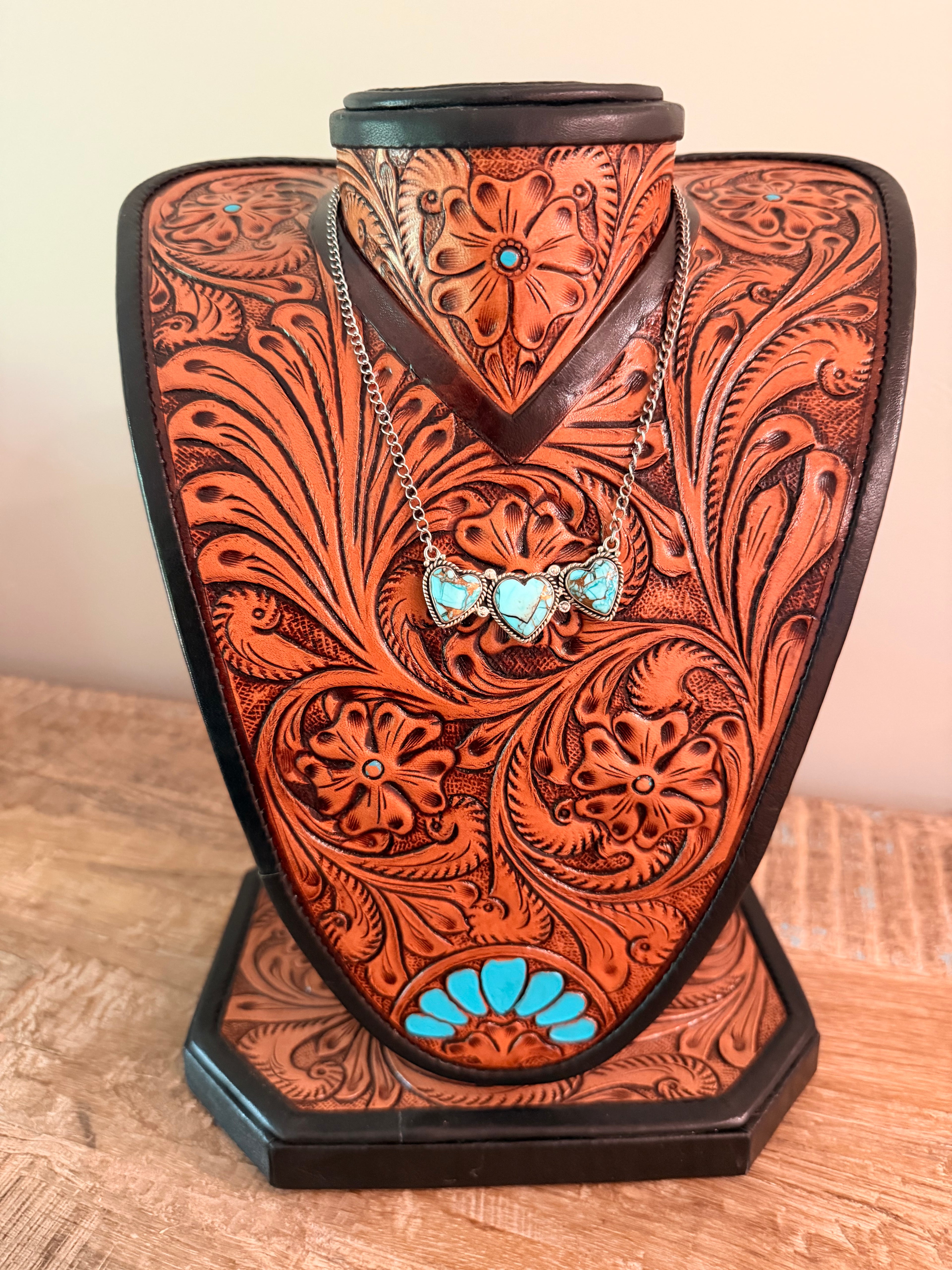 Mint Dahlia Turquoise Heart Necklace