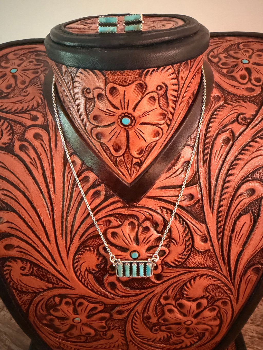 Kingman Turquoise Bar Necklace and Earring Set