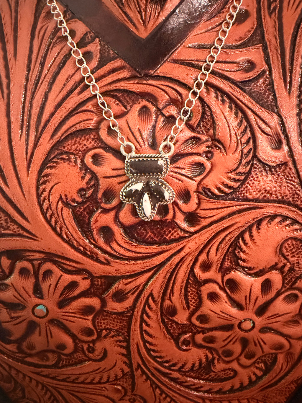 White Buffalo 925 Sterling Silver Necklace
